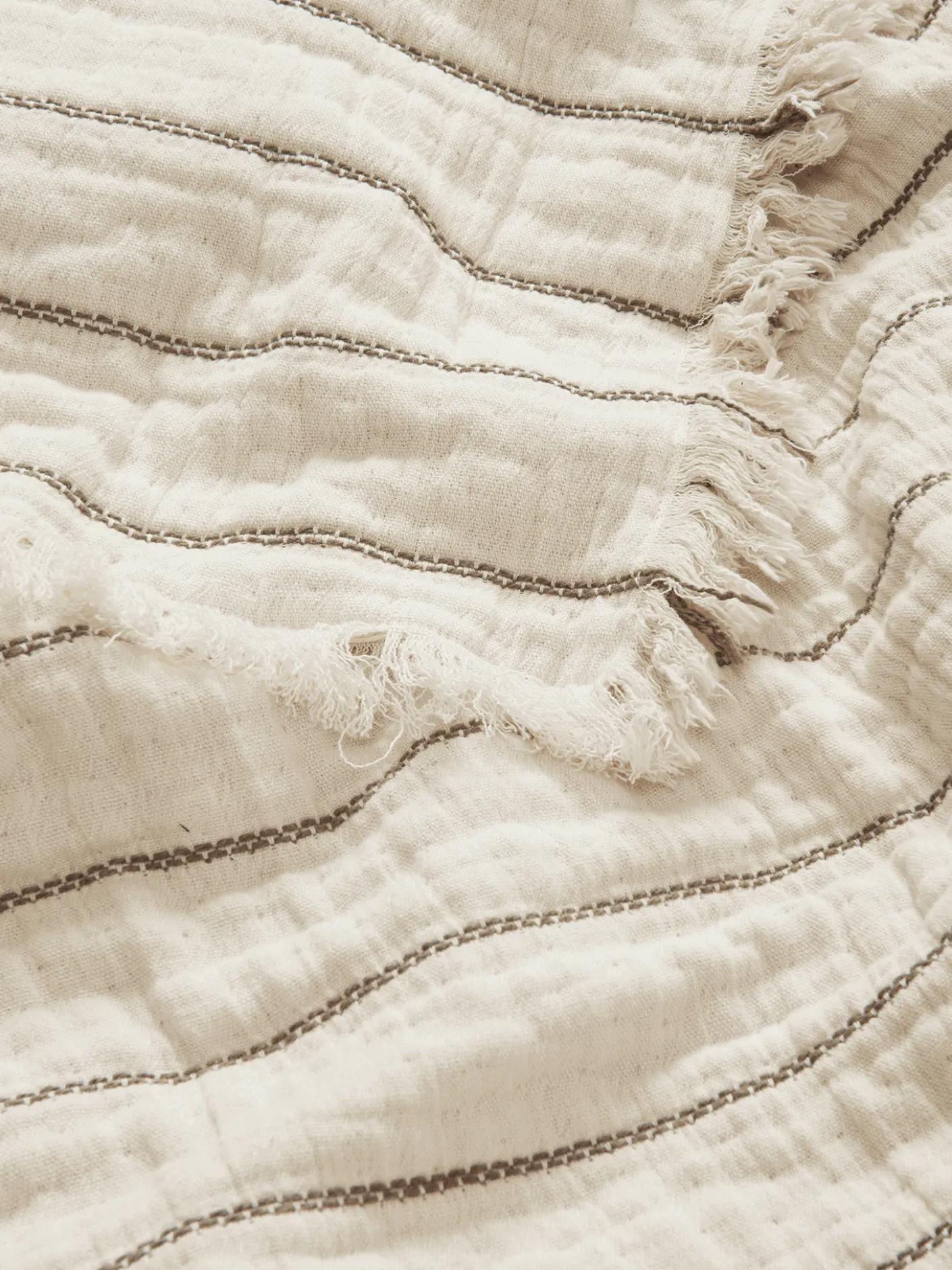 Aires Bedspread - Double