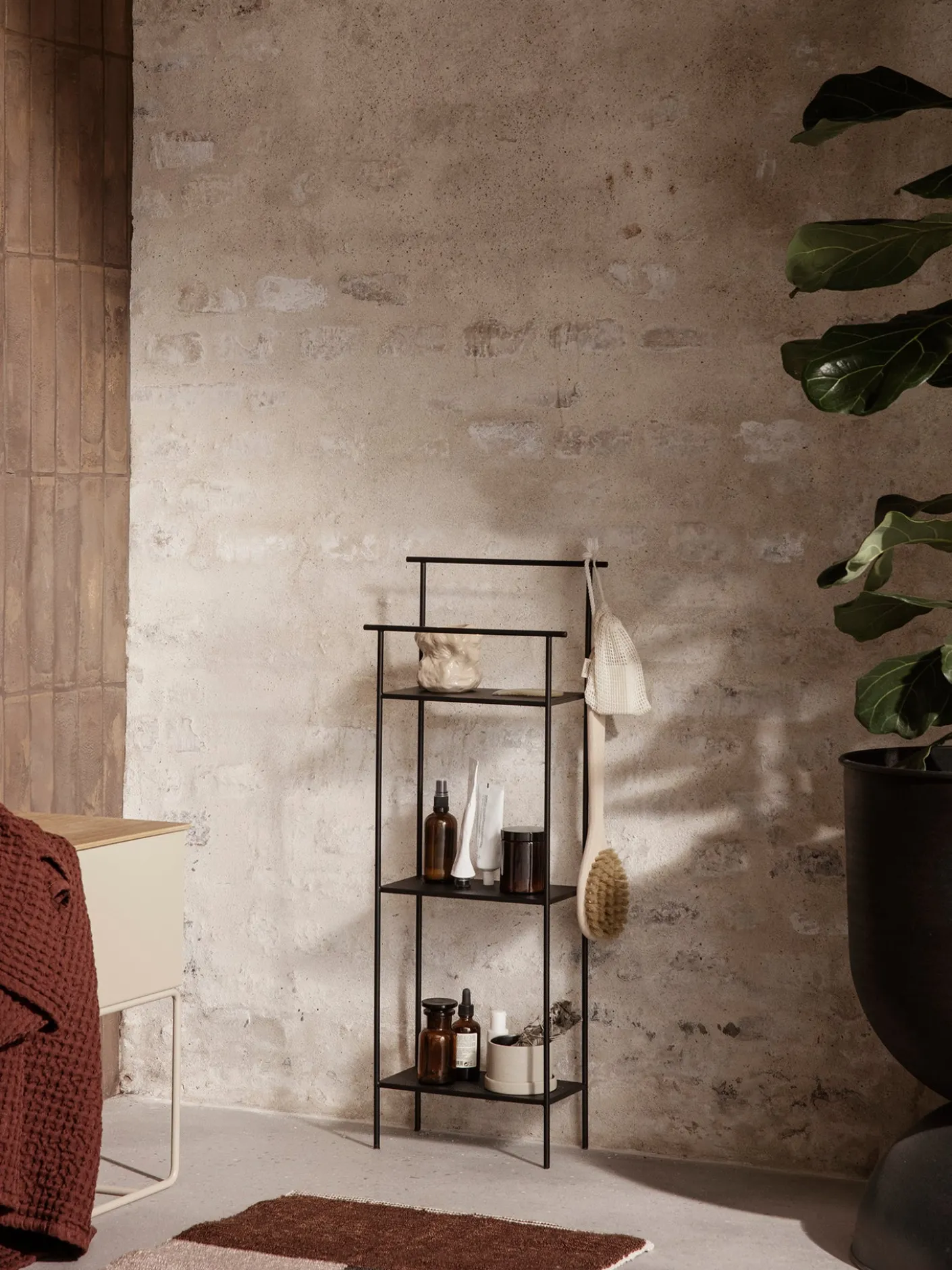 Dora Shelving Unit