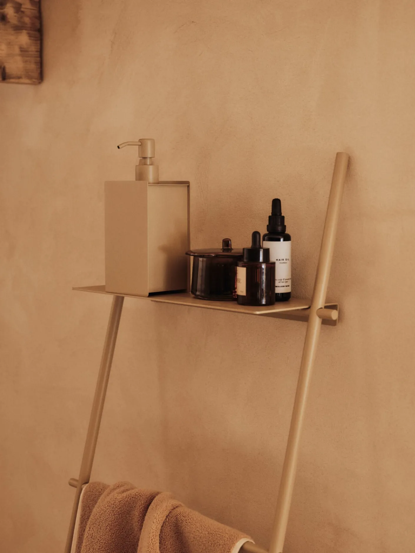 Dora Towel Ladder