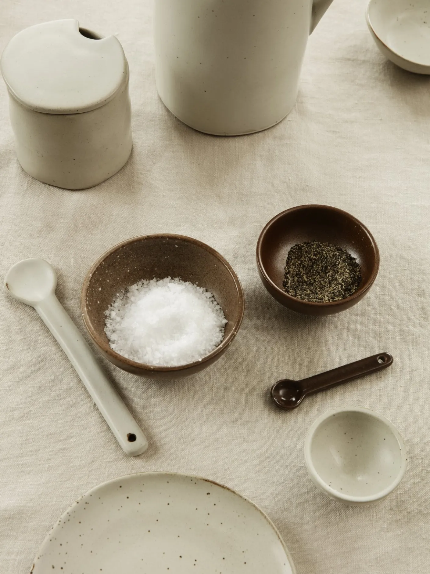 Flow Jar with Spoon