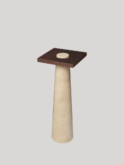 Grova Pedestal