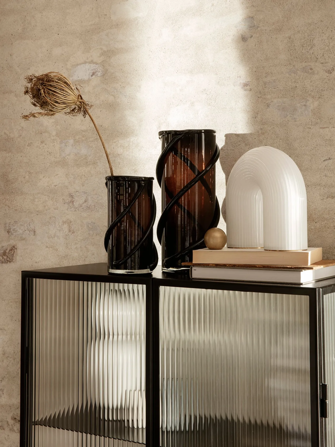 Haze Vitrine - Reeded Glass