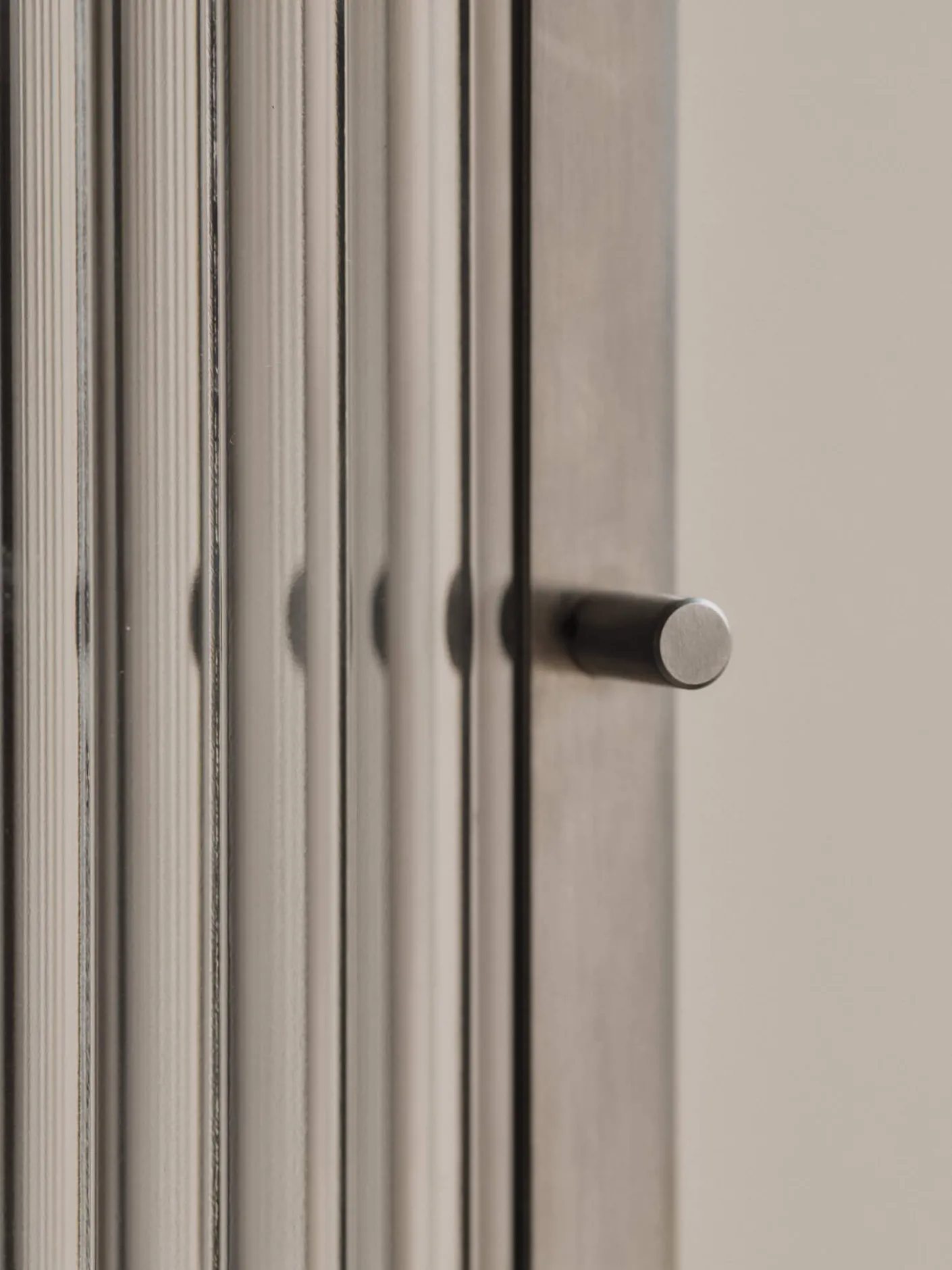 Haze Wall Cabinet - Reeded Glass