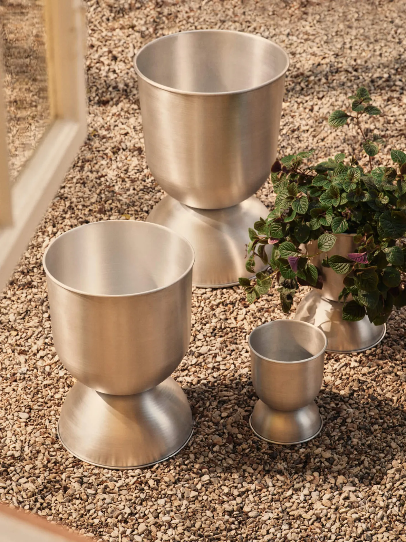 Hourglass Pot - Extra Small
