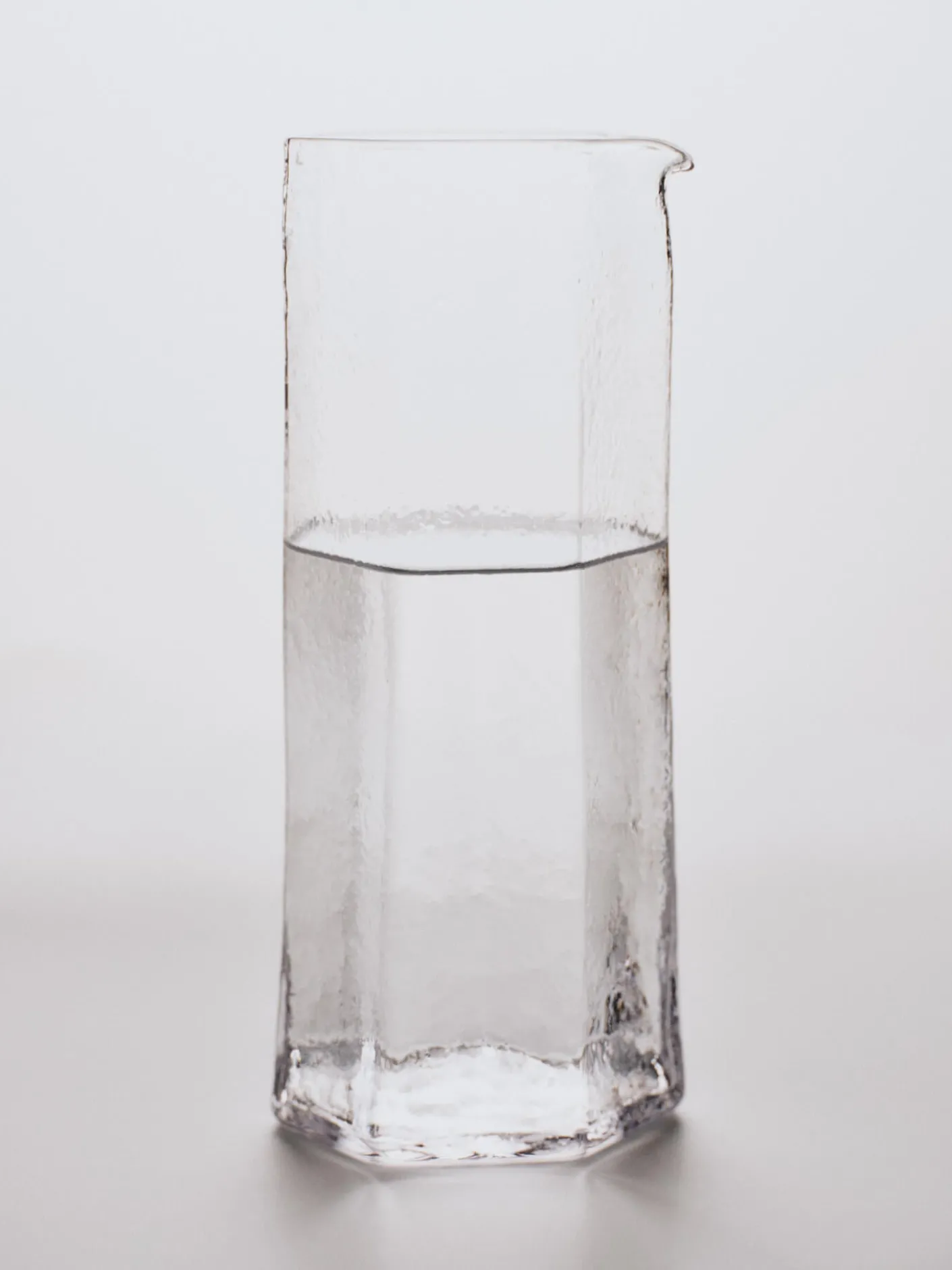 Kiru Carafe