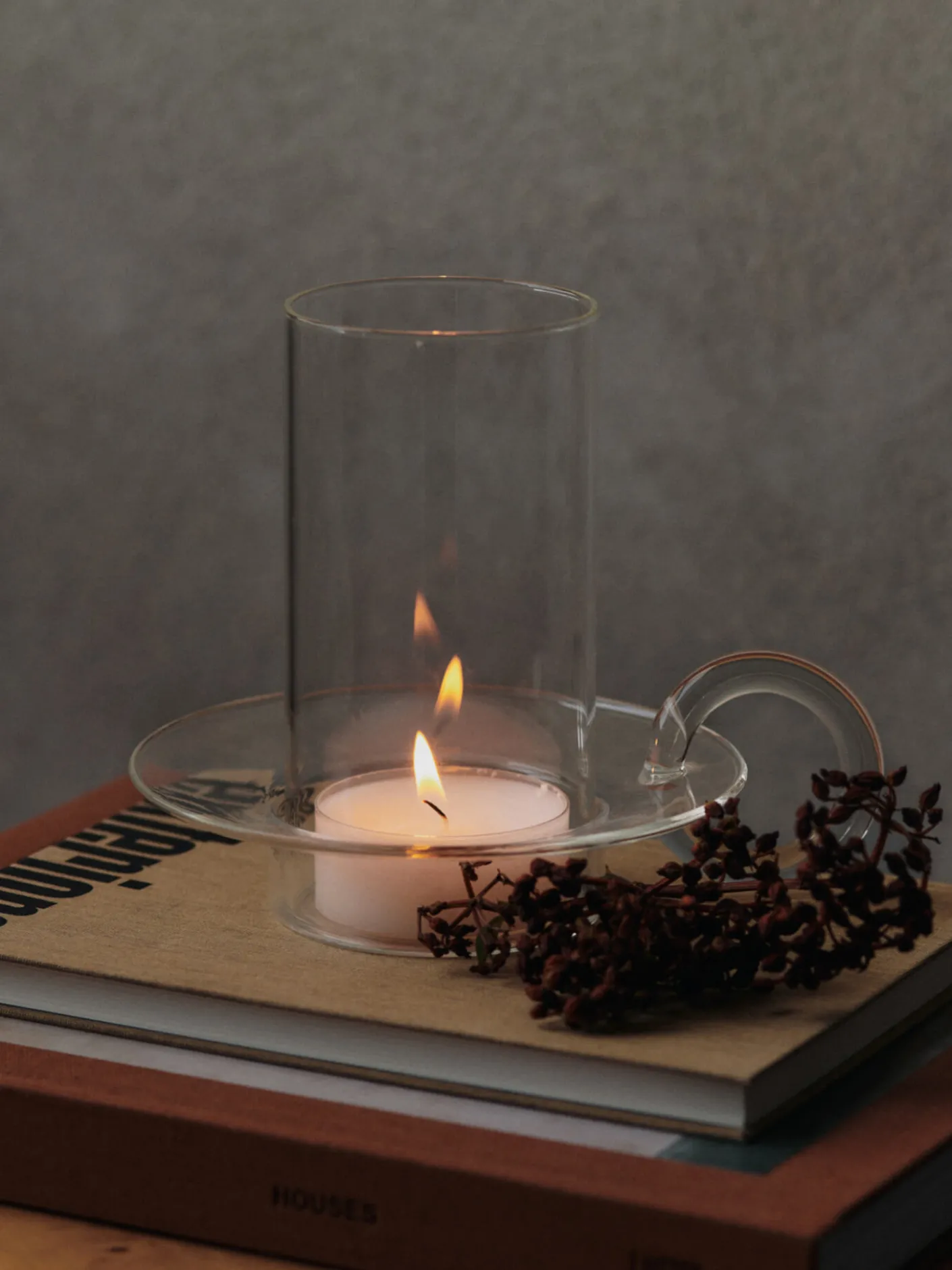Luce Candle Holder