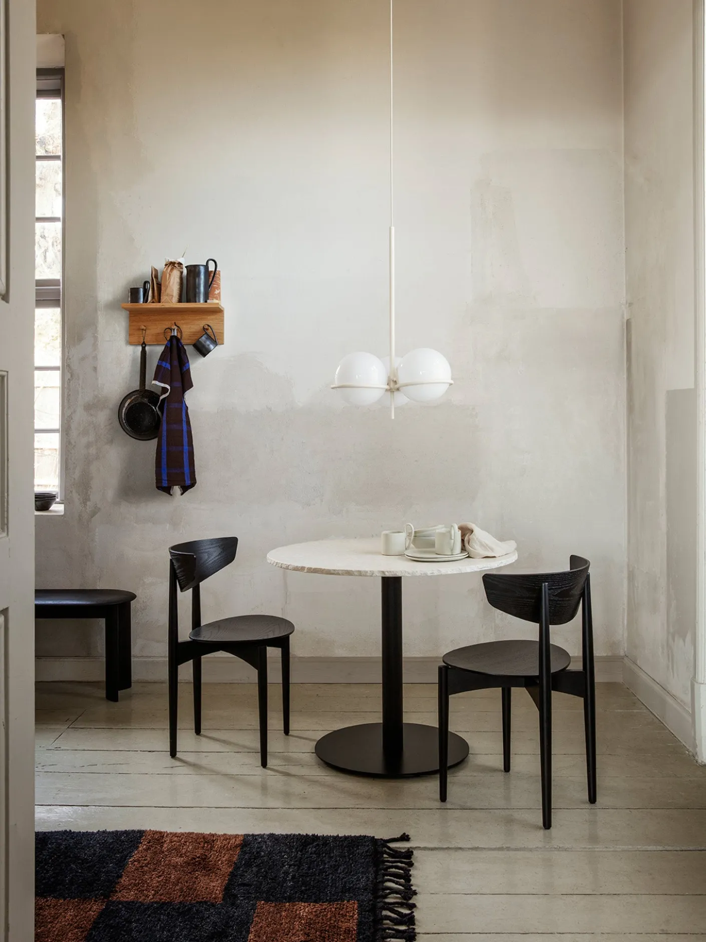 Mineral Dining Table - Bianco Curia