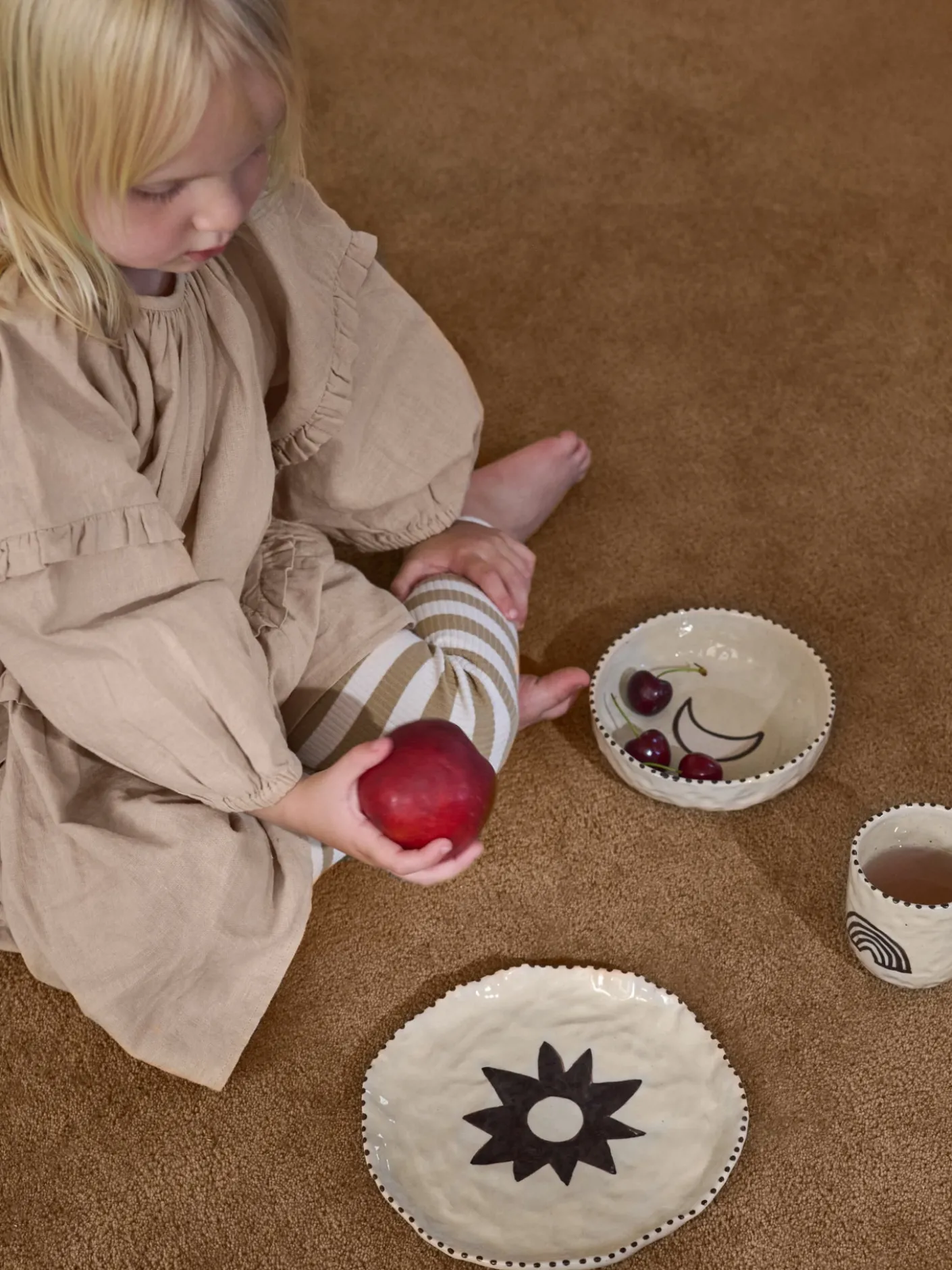 Naive Ceramic Set