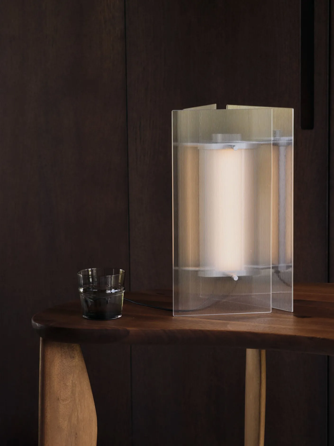 Oeste Table Lamp