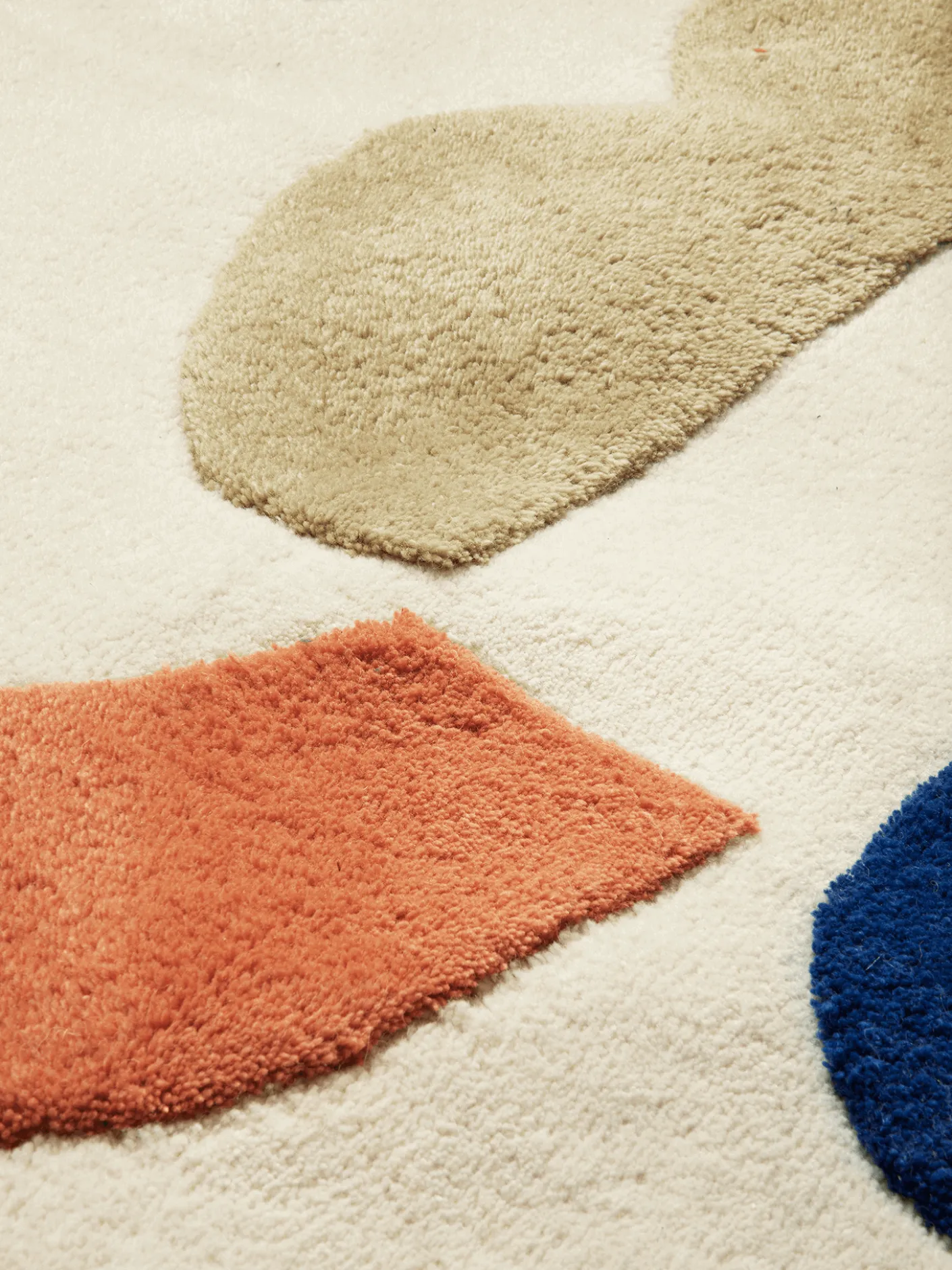 Panto Tufted Rug