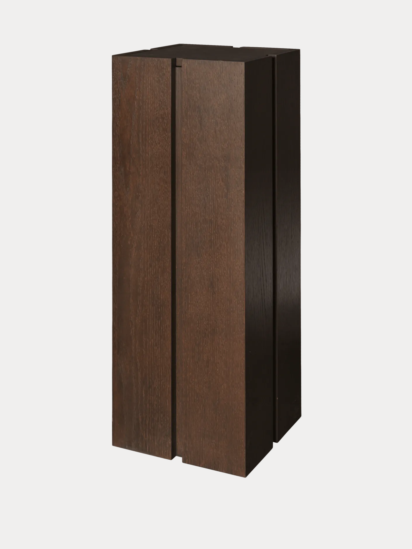 Parcel Pedestal