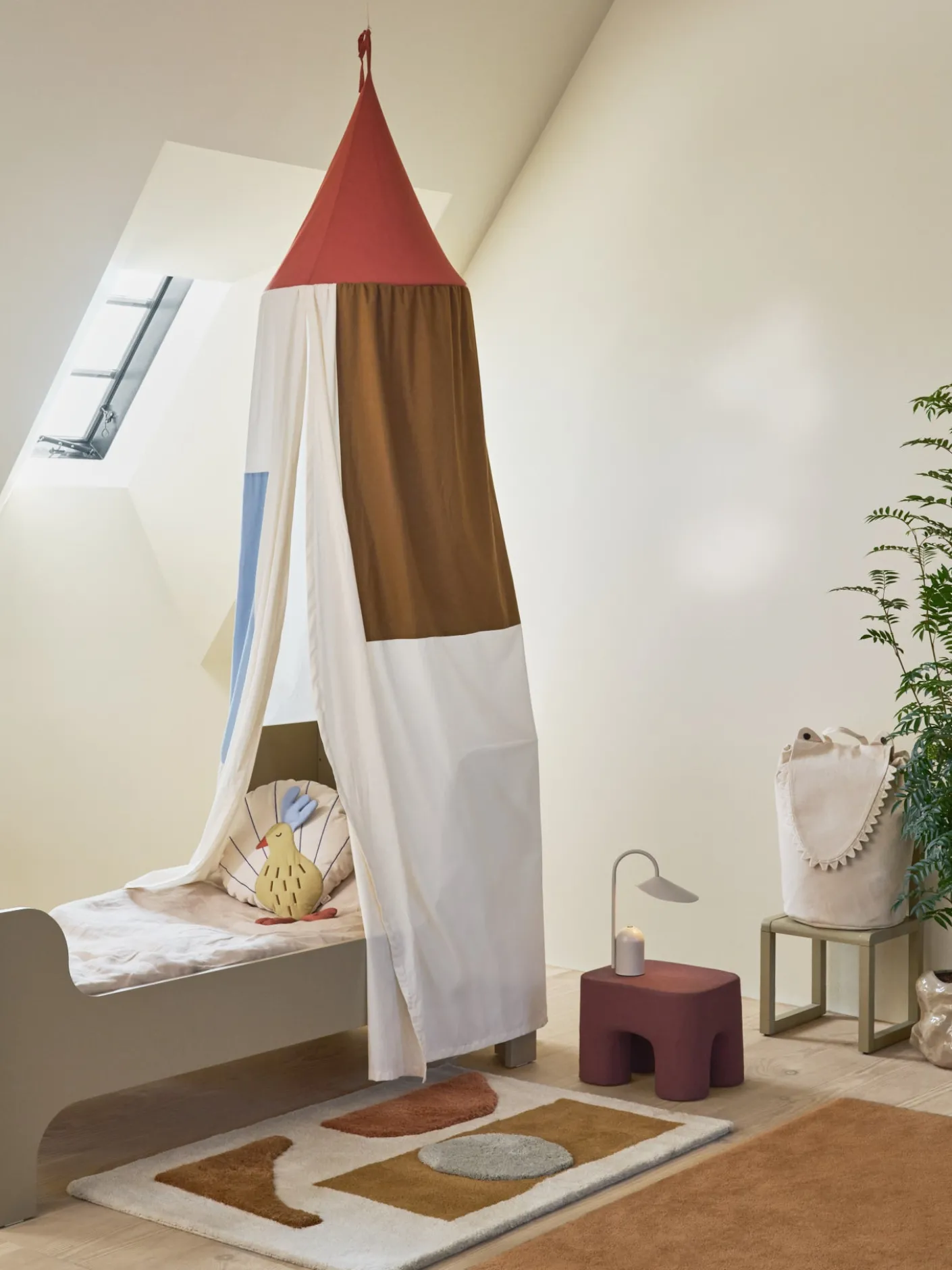Patch Bed Canopy