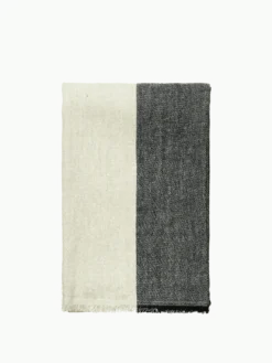 Pila Linen Throw