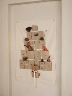 Pine Christmas Calendar - Mini