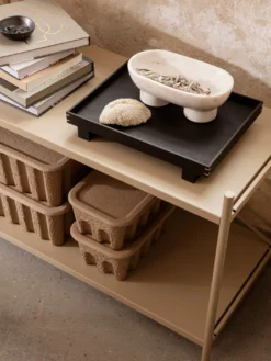 Punctual - Solid Metal Shelf