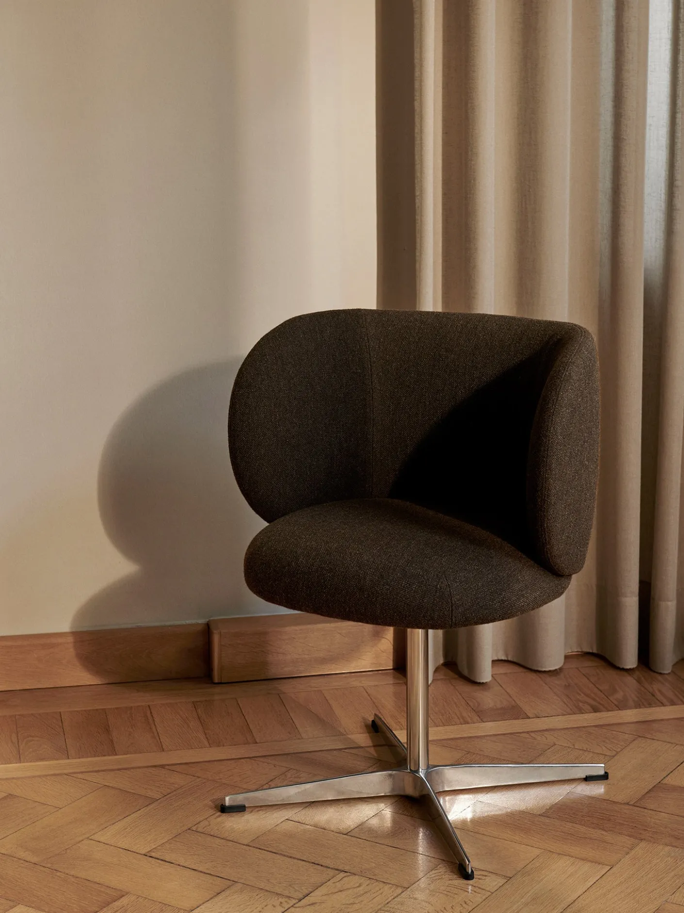 Rico Dining Chair - Swivel - Hallingdal