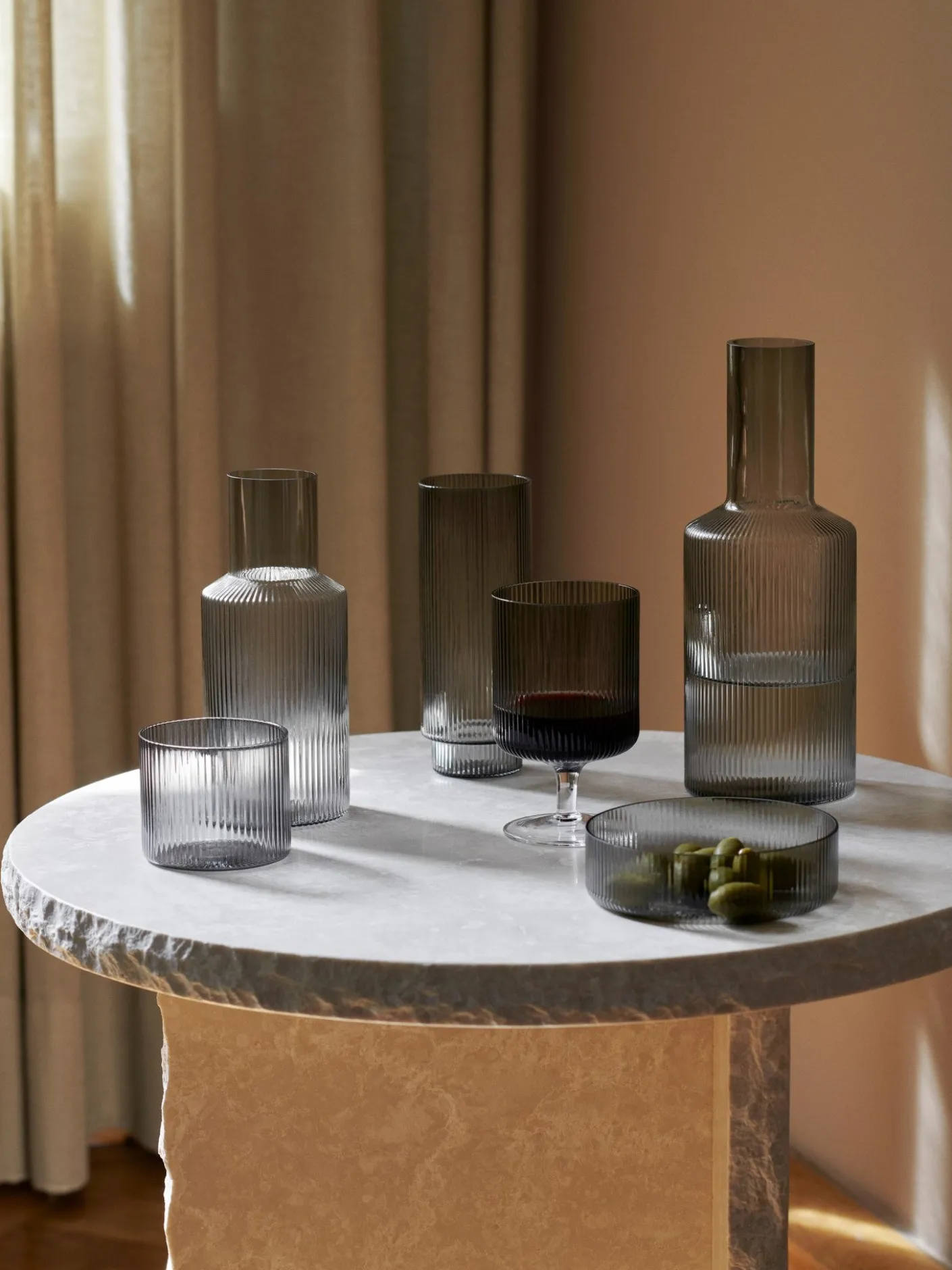 Ripple Carafe