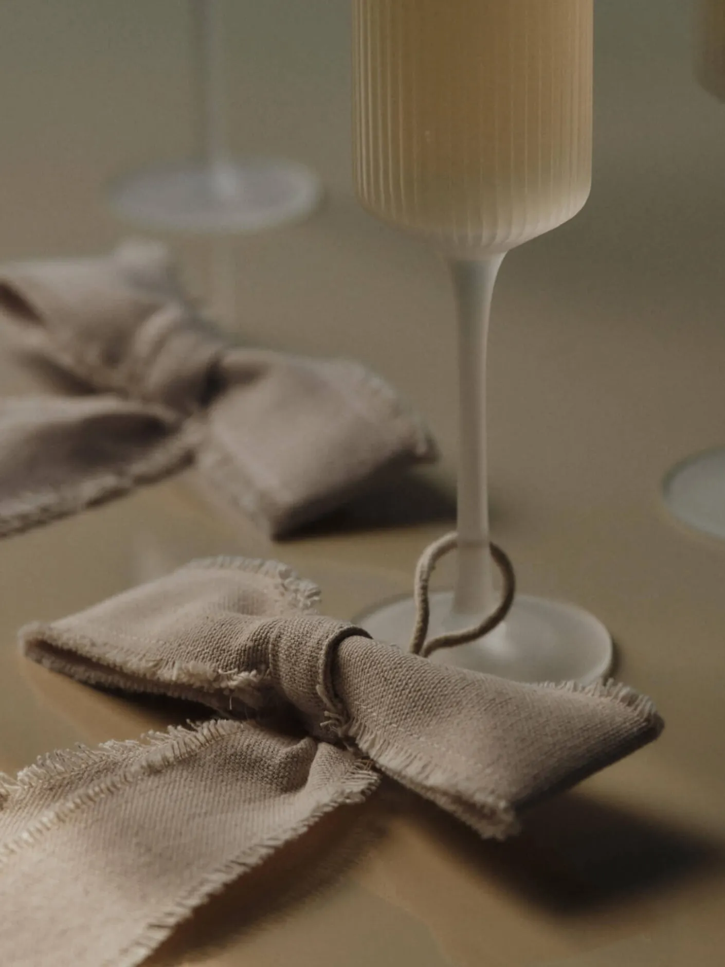 Ripple Champagne Flutes - Set of 2