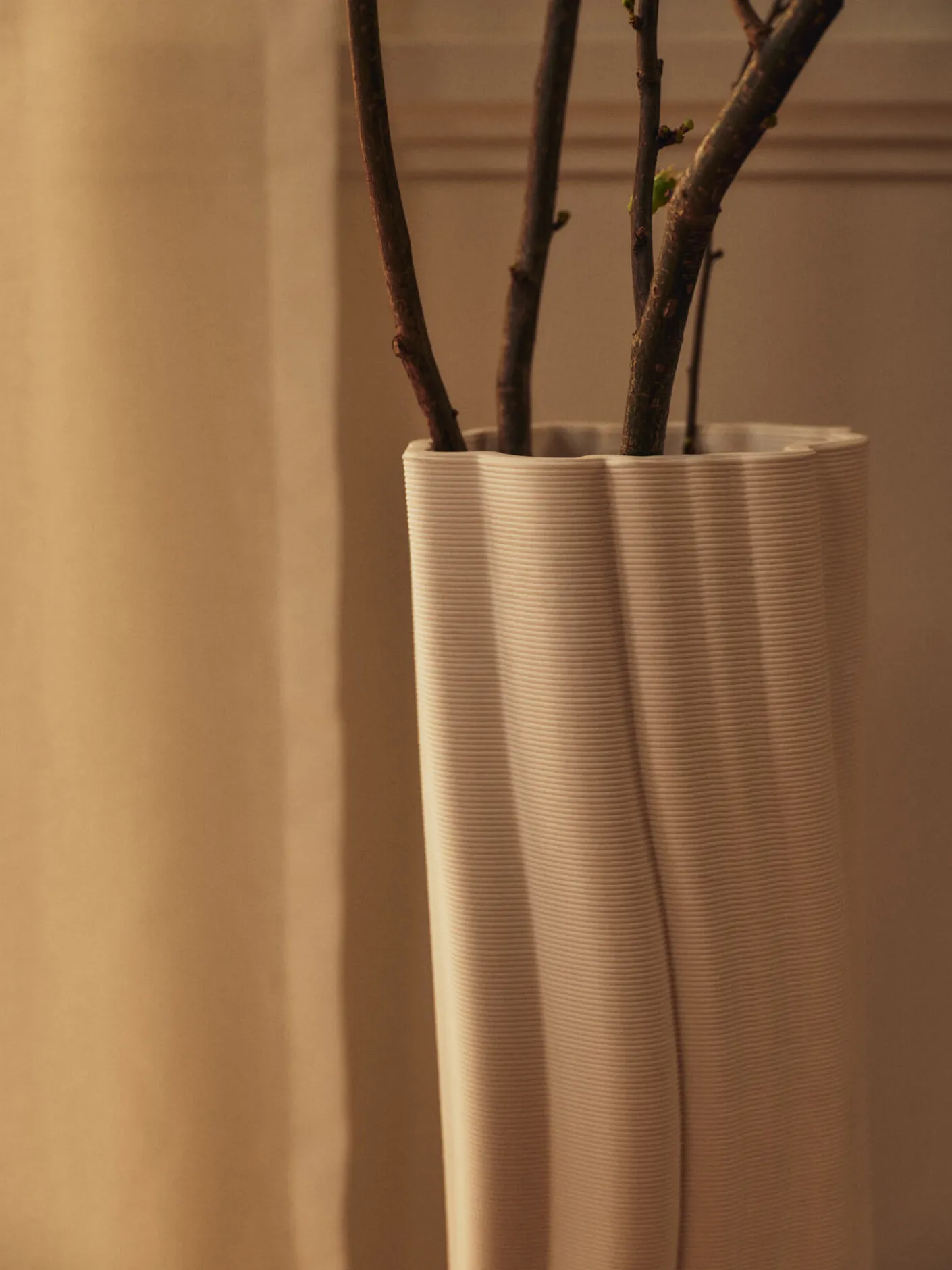 Rylith Floor Vase