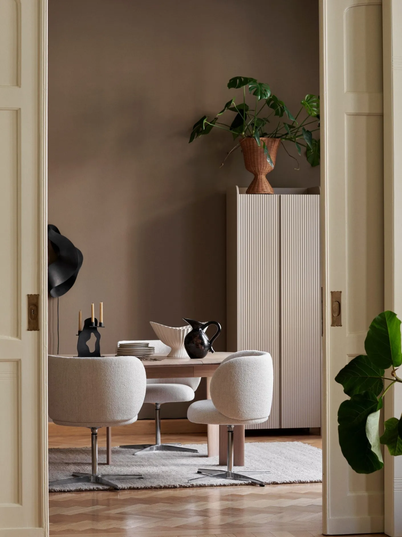 Sill Cupboard - Tall