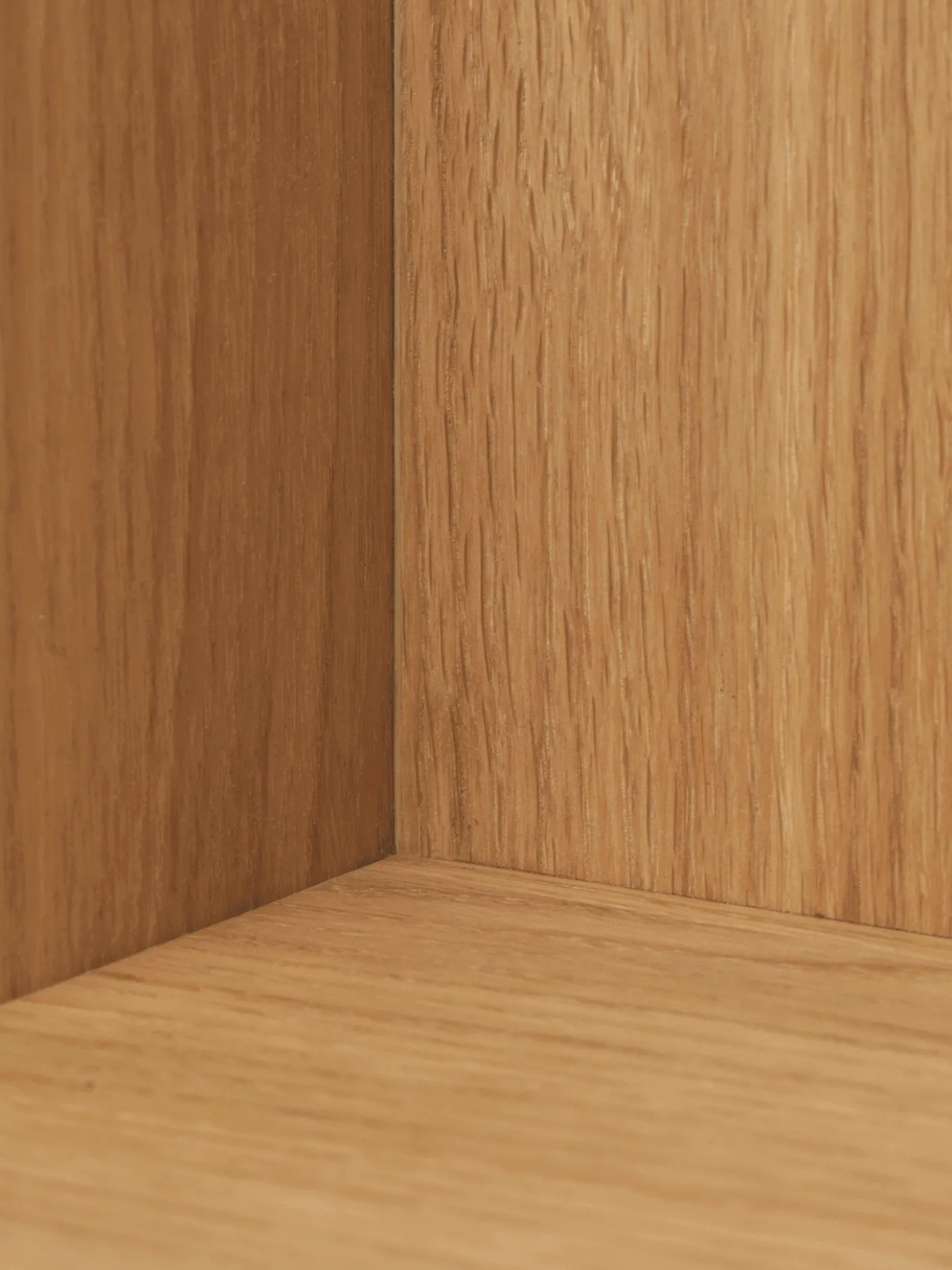 Stagger Shelf - Tall
