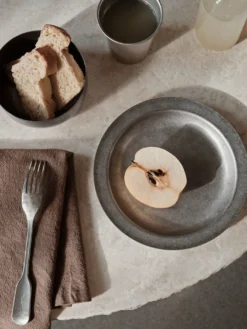 Tumbled Plate