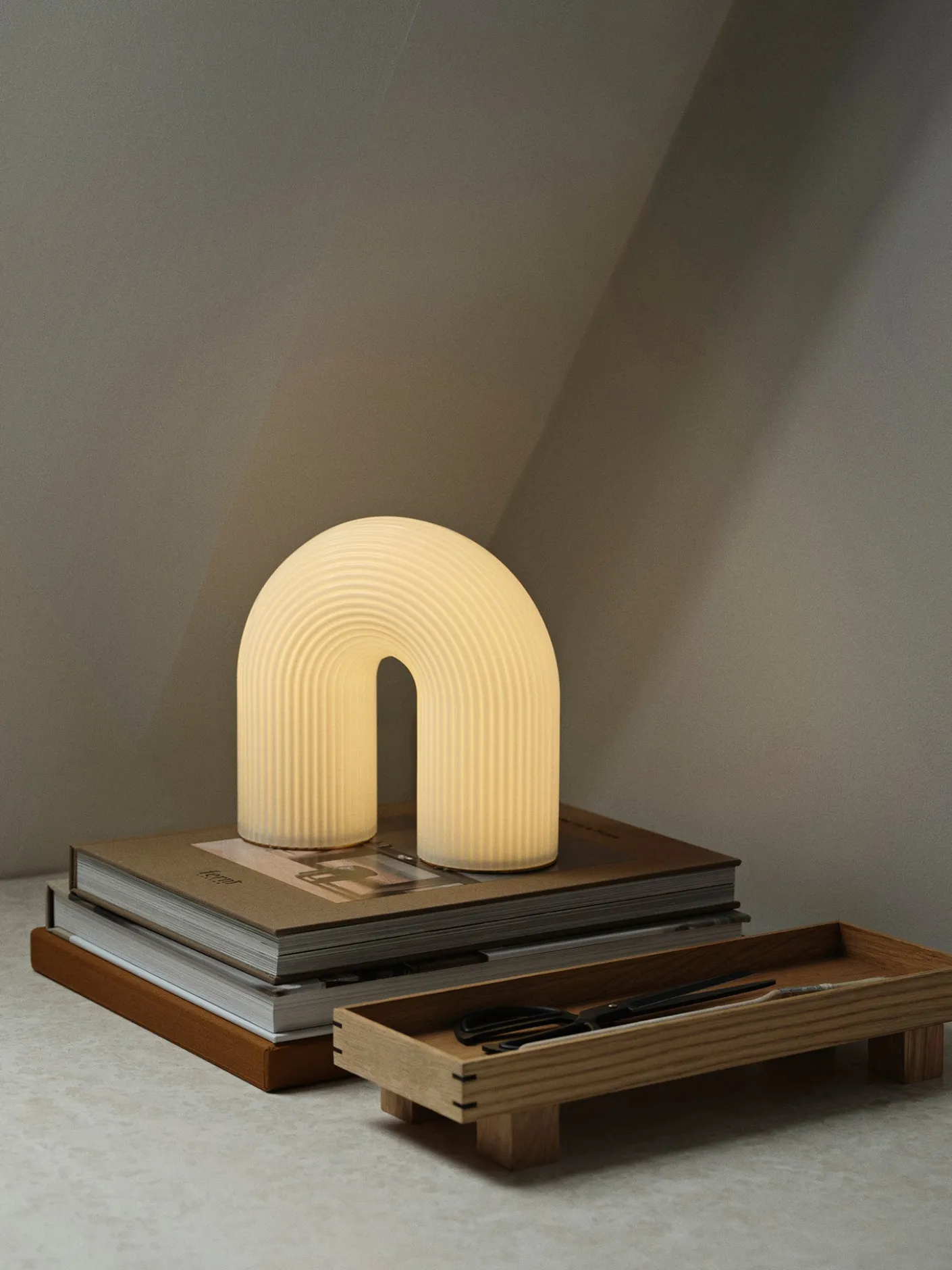 Vuelta Table Lamp